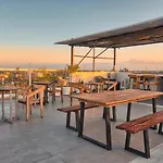 Apartment 2Br Amazing Rooftop Pool With Ocean View 203